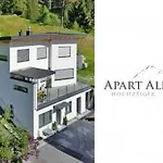 Apart Alpinae アパート *